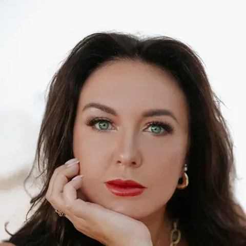 Анастасия Волкова
